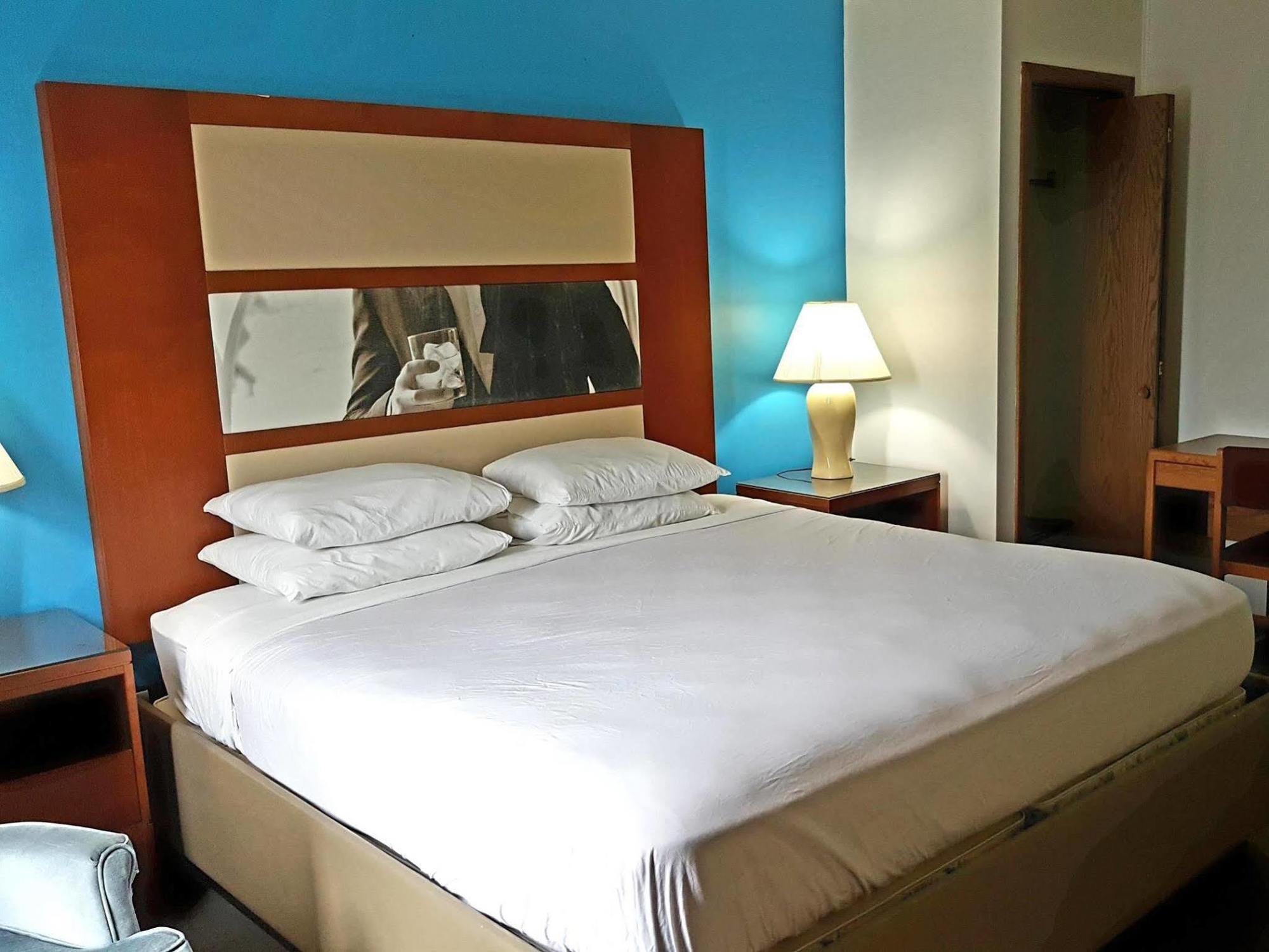 Country Hearth Inn-Iron Mountain Ngoại thất bức ảnh